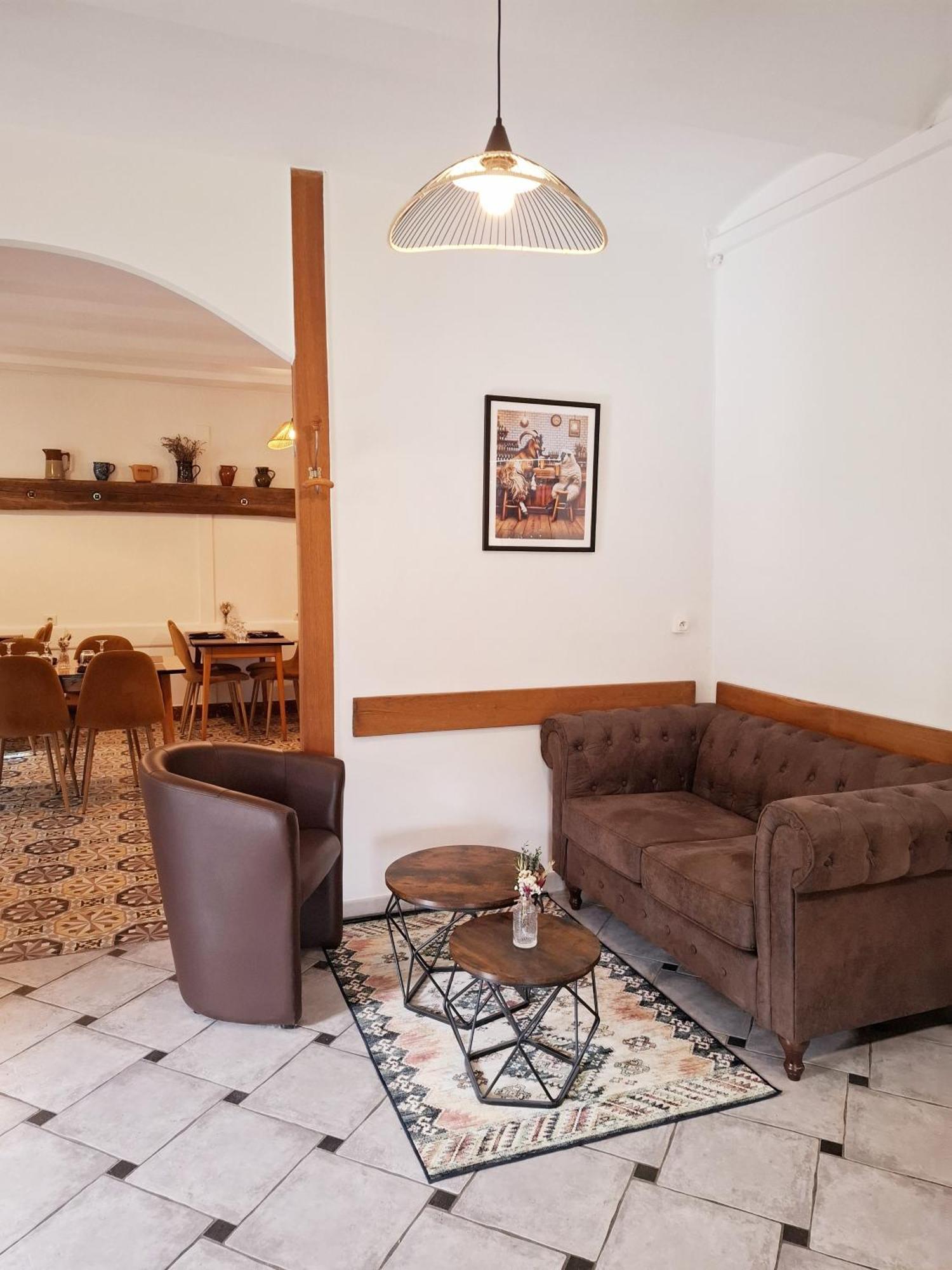 Auberge Arthea Laviolle Екстер'єр фото
