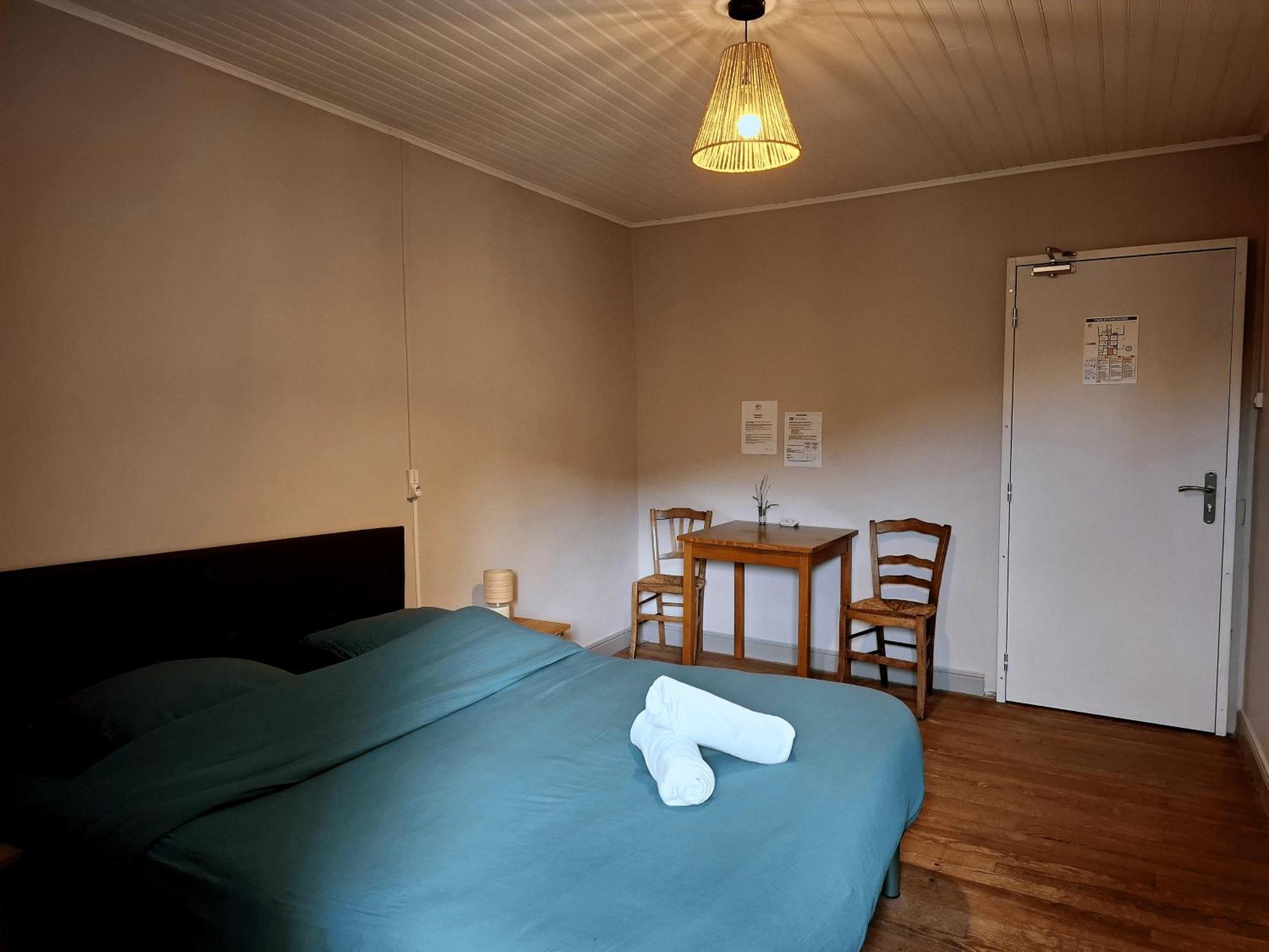 Auberge Arthea Laviolle Номер фото