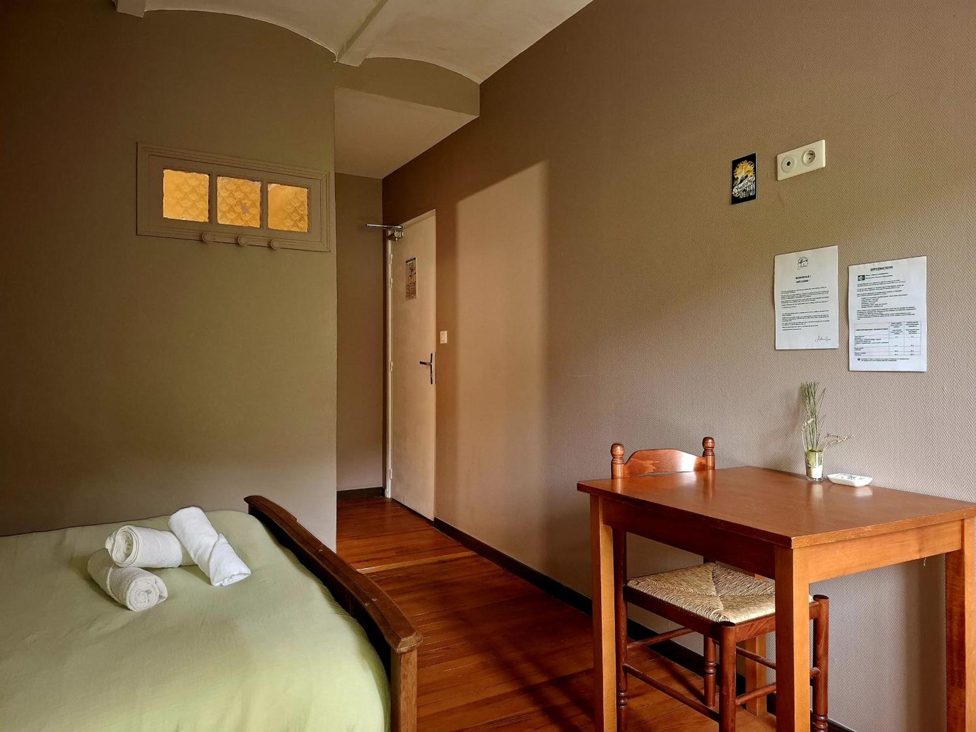 Auberge Arthea Laviolle Номер фото