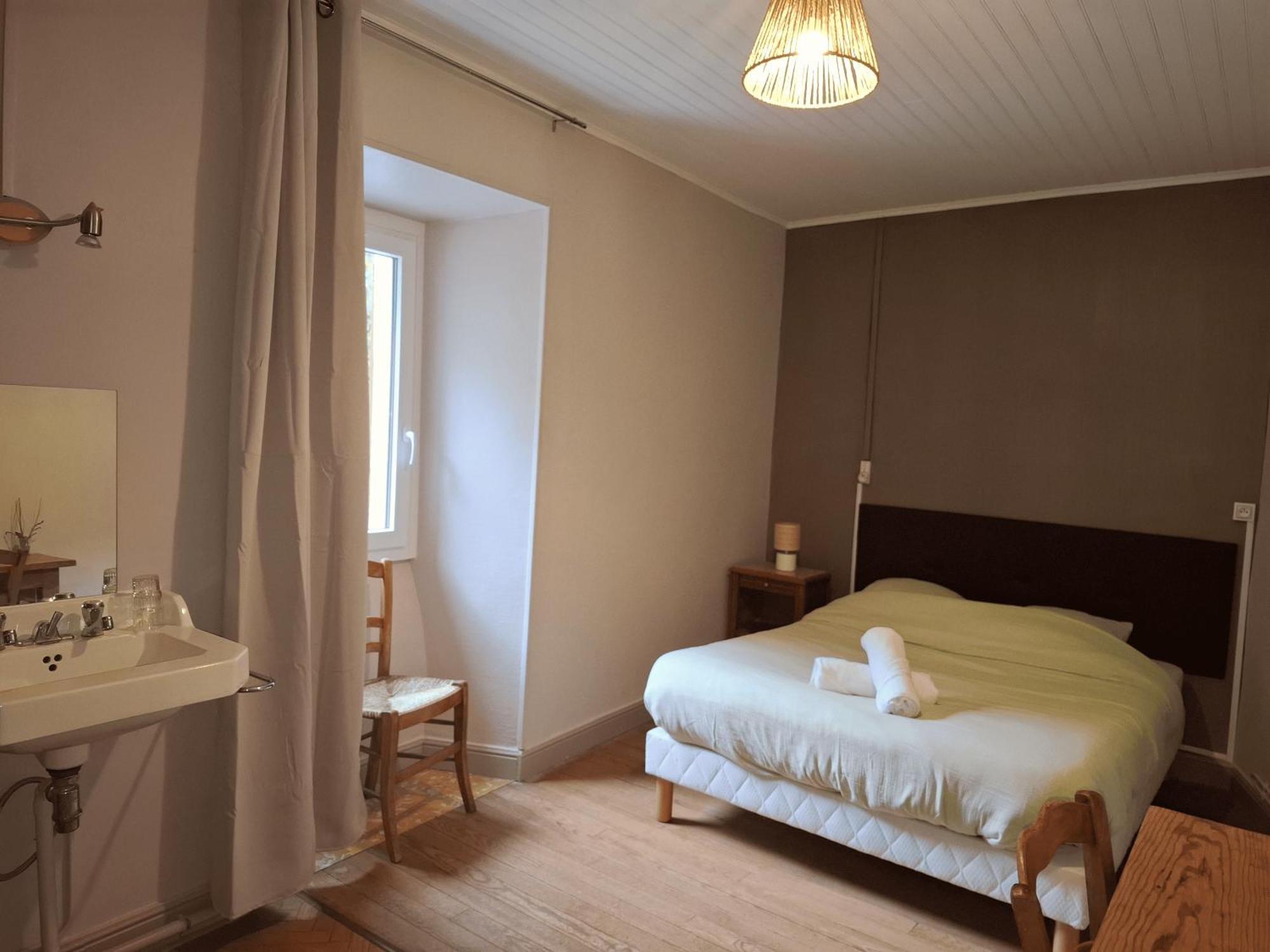 Auberge Arthea Laviolle Номер фото