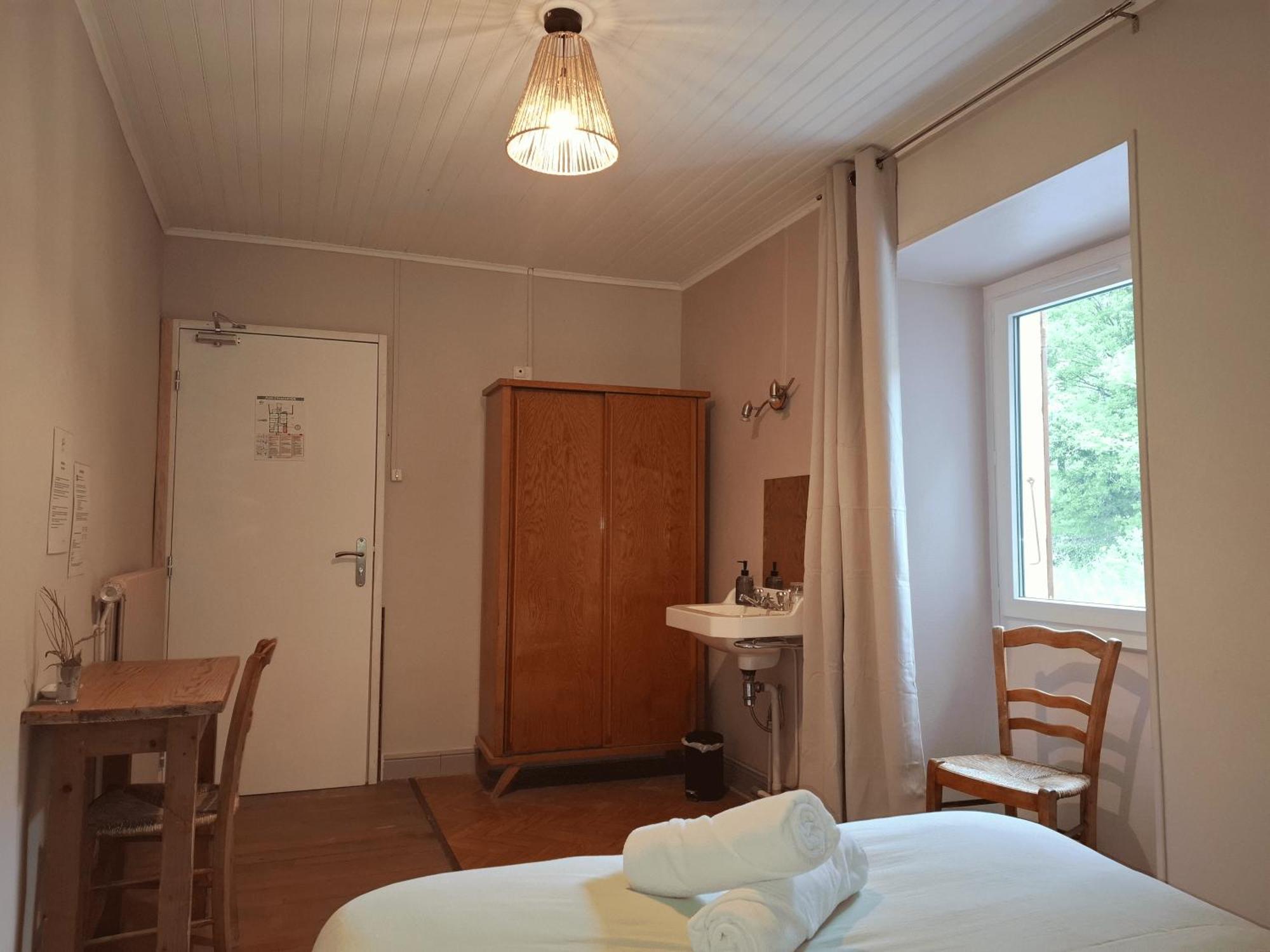 Auberge Arthea Laviolle Екстер'єр фото